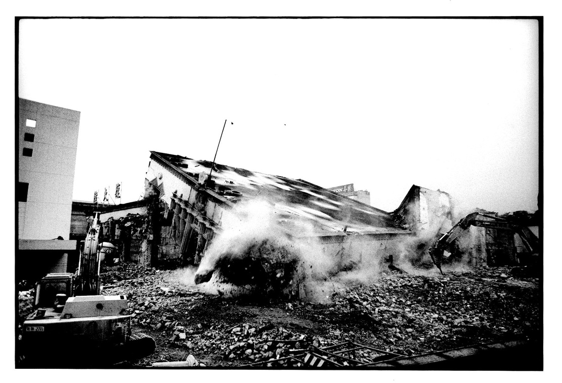 04 老台北火車站在75年3月15日下午3時30分拆除了