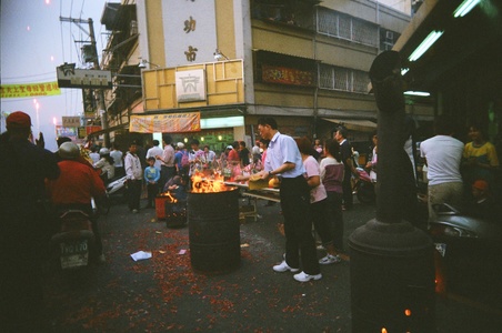 祭神拜祖──珍視台灣傳統生活圖像