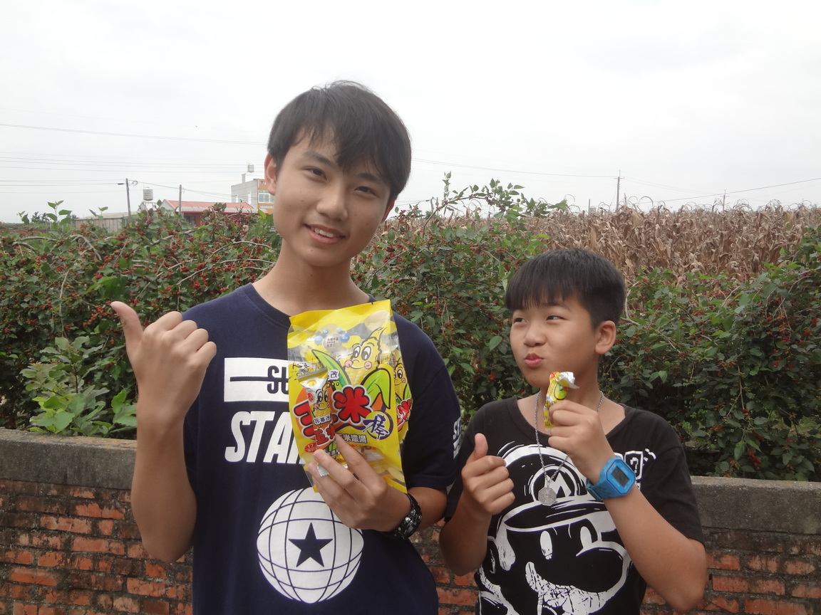 義竹鄉農會推出非基改玉米棒喔