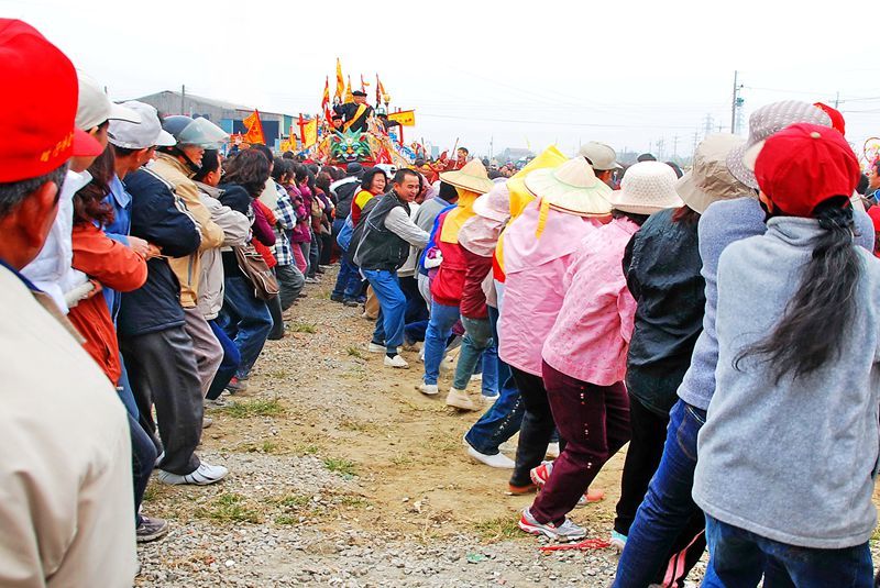 佳里金唐殿牽引王船