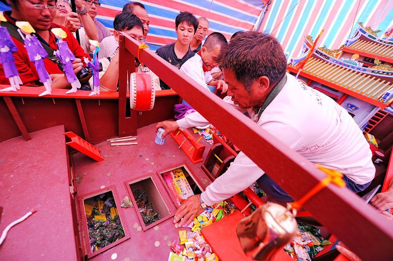 蘆竹西天宮點艙