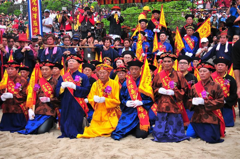 小琉球三隆宮請王