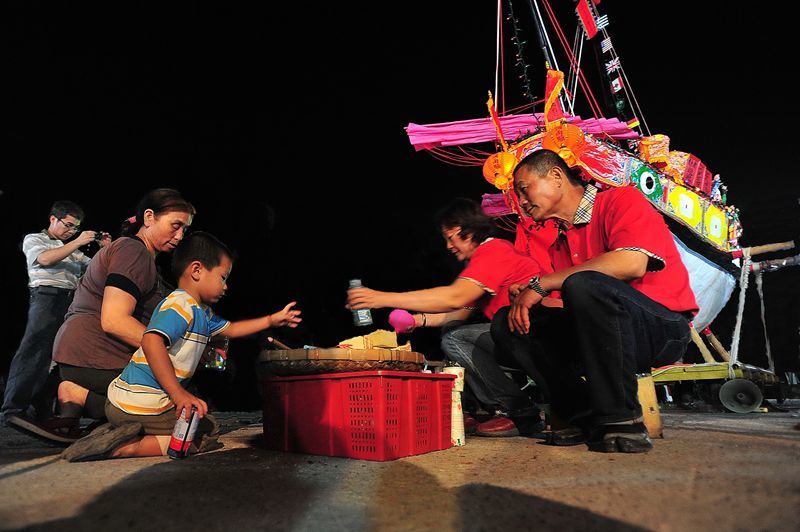 塭港罟寮福海宮王船祭