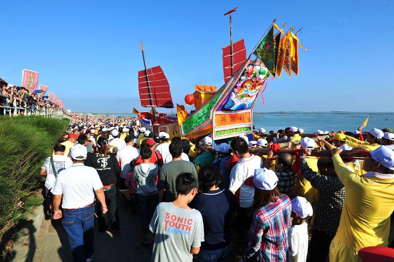 東石先天宮送王