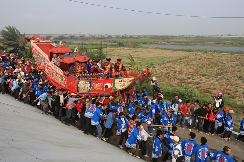 蘇厝長興宮送王