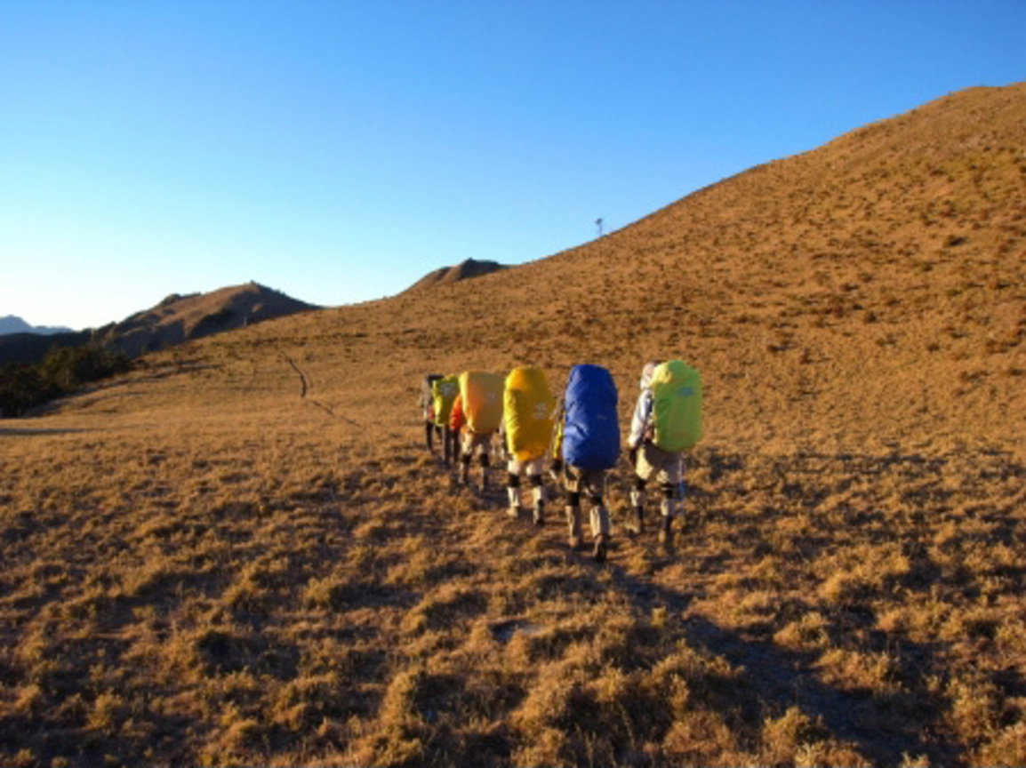 從東埔翻山越嶺到花蓮（八通關古
道） jochunho攝