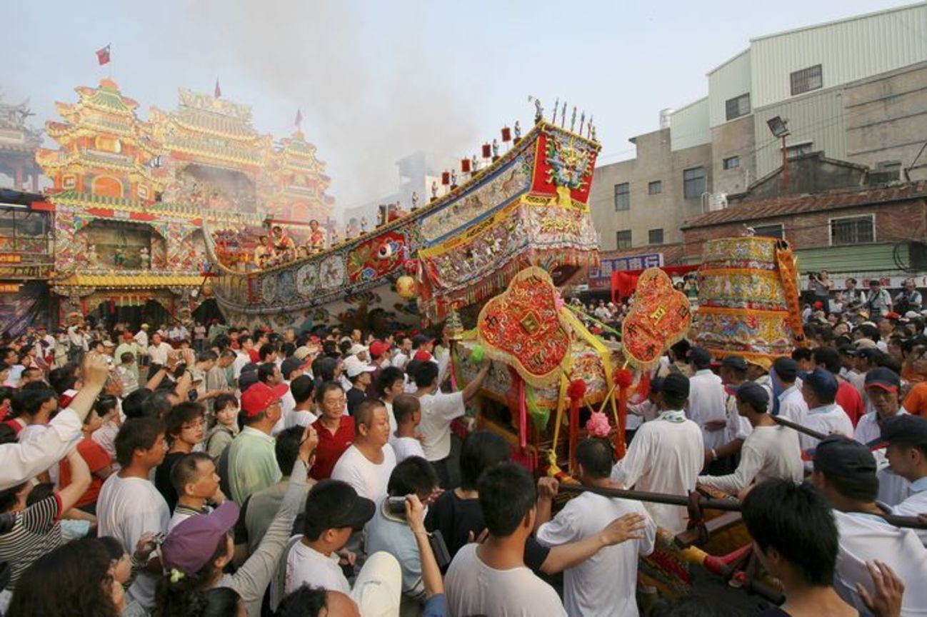 高雄市茄萣區－賜福宮王船出巡