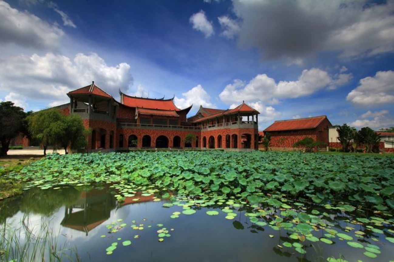 嘉義縣民雄鄉－民雄表演藝術中心