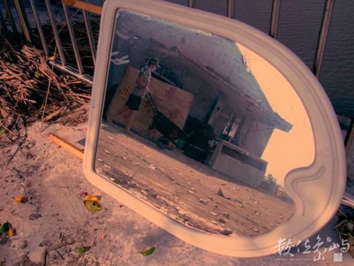 鏡的逝去<BR>林信普/攝