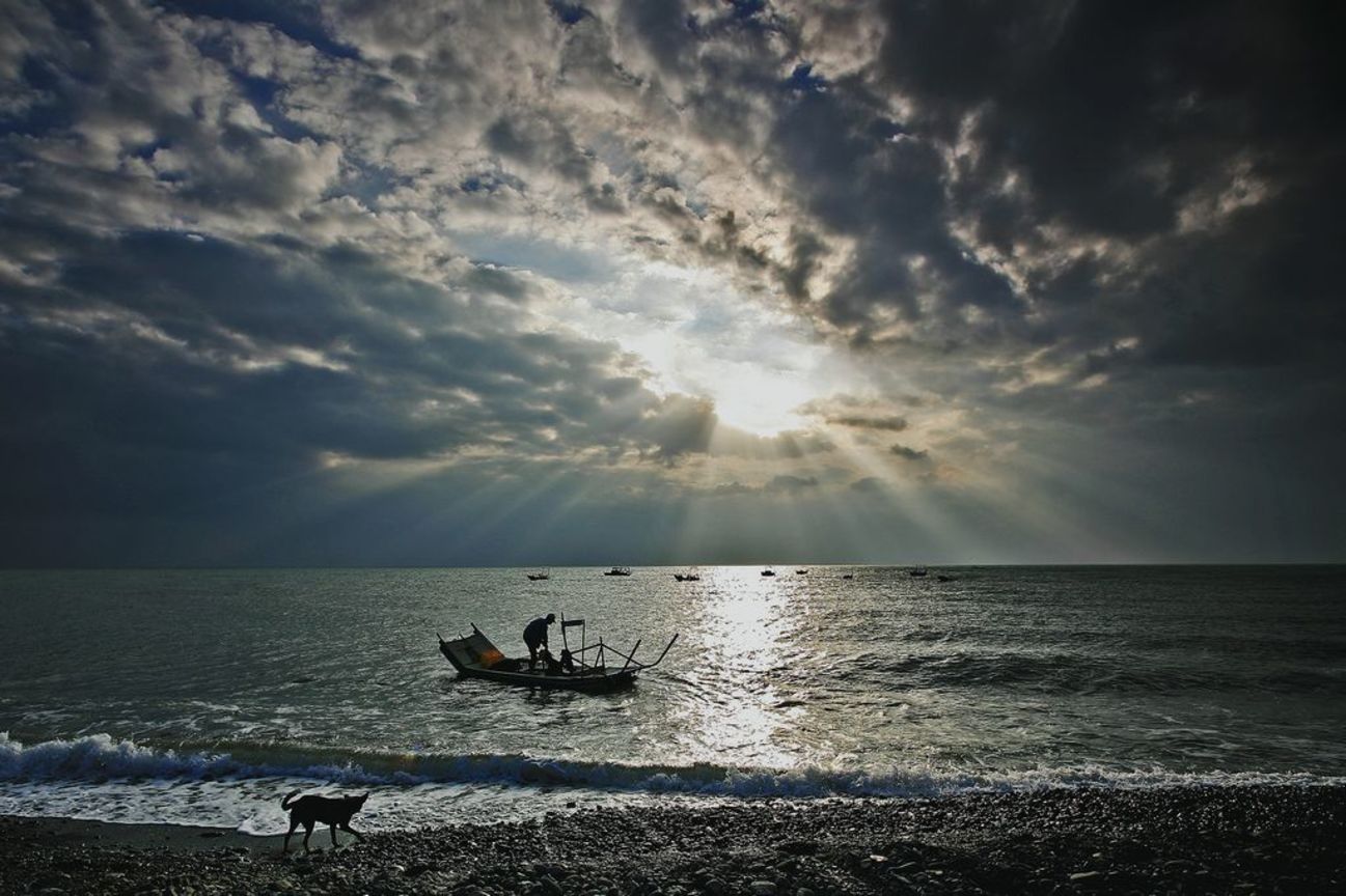 產業與人文組第三名─黃榮群  出航