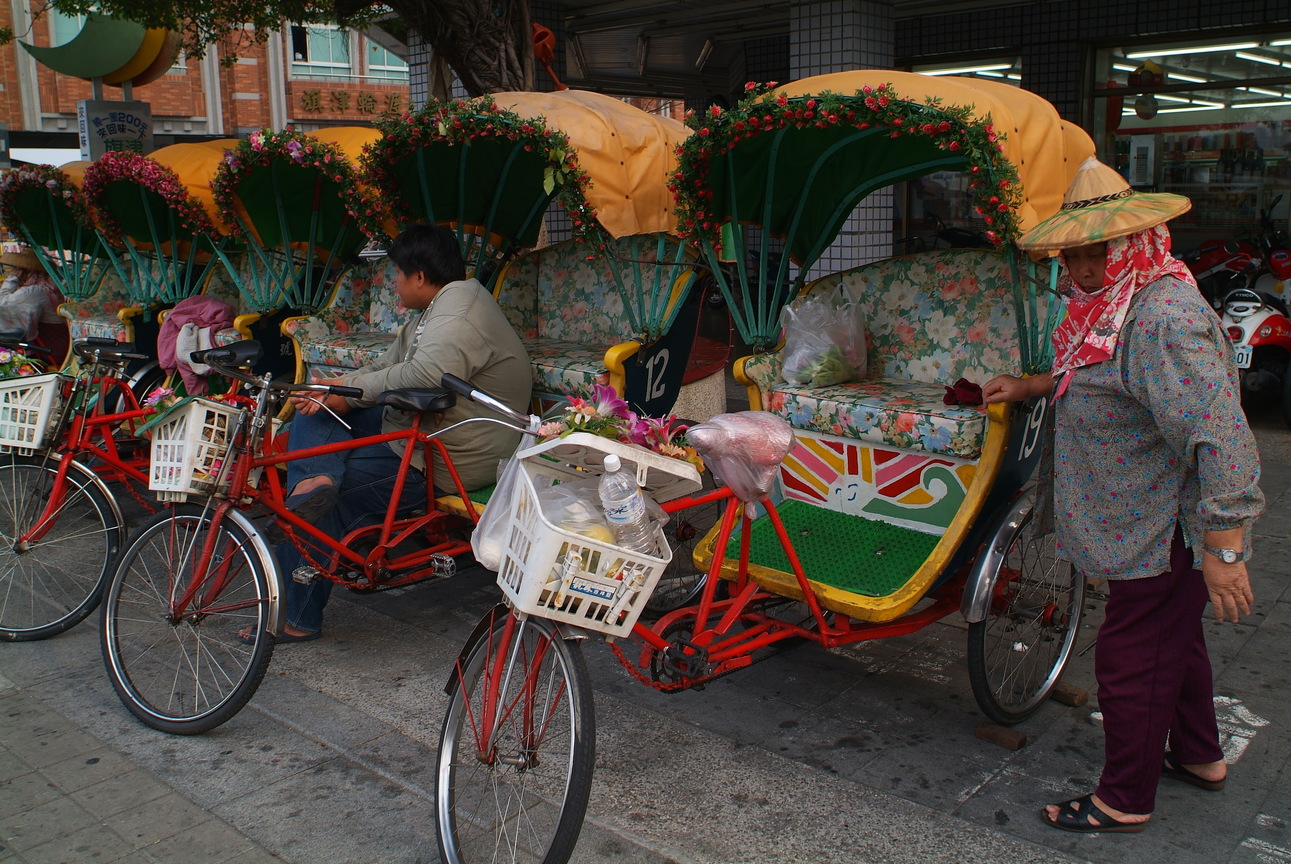 並列黃包車