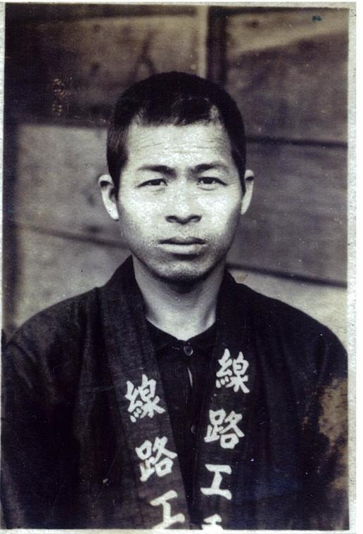 阿里山森林鐵路線路工