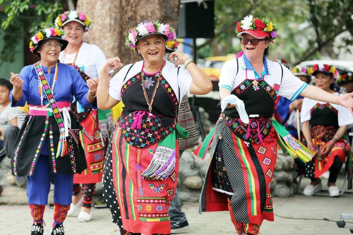 卑南族婦女工團小米祭 (12)