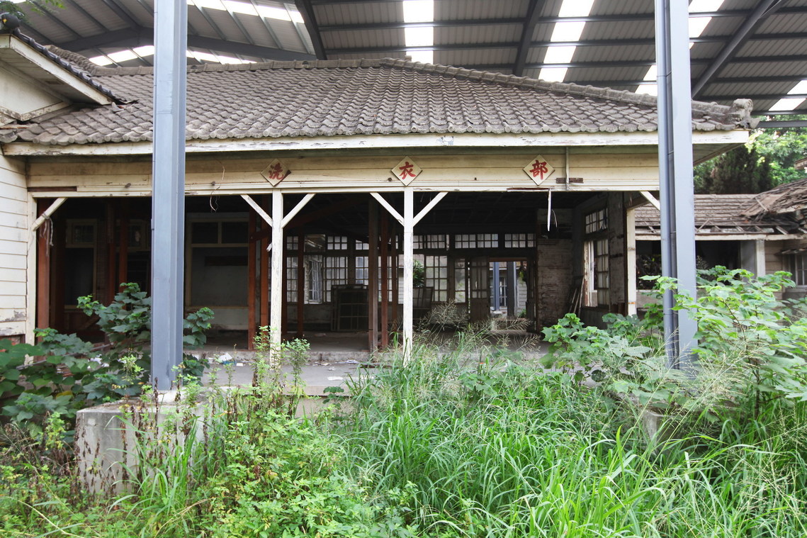 雲林縣 虎尾臺糖舊診所及理髮廳02