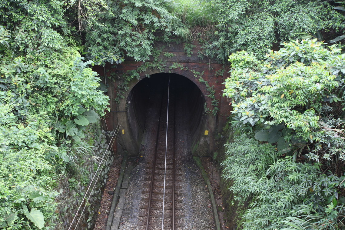 新北市 五堵鐵路隧道01