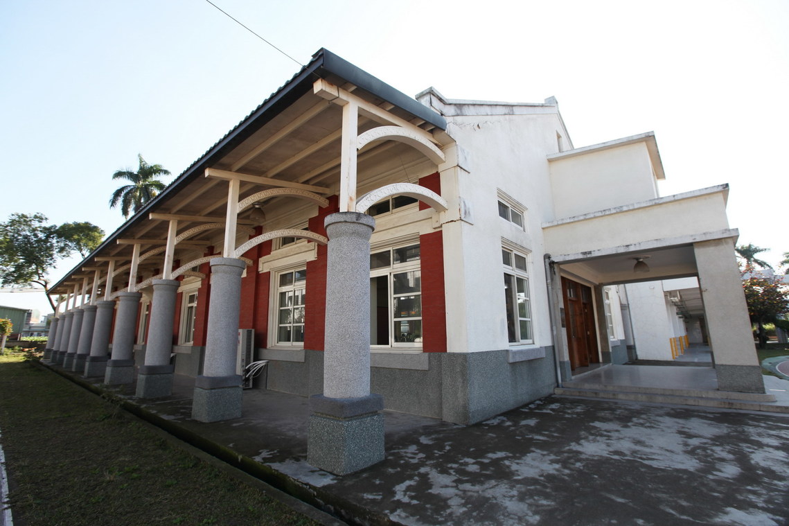 南投縣 碧峰國民小學禮堂04