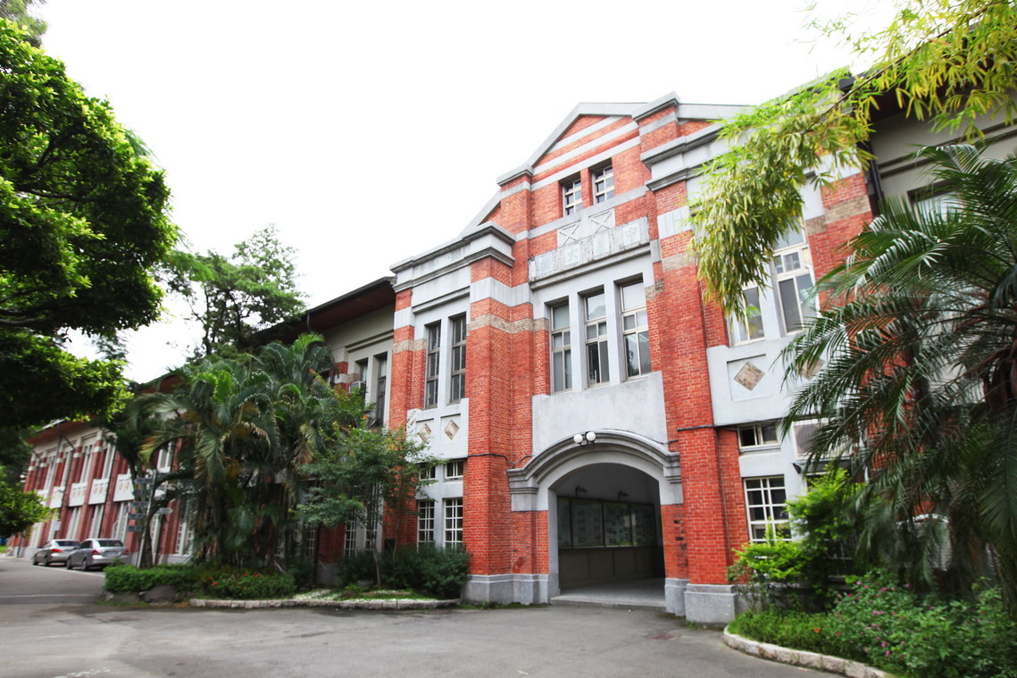 臺中市 臺中高農前棟大樓(舊稱 第二中學校)05 趙守彥(1960) 數位島嶼