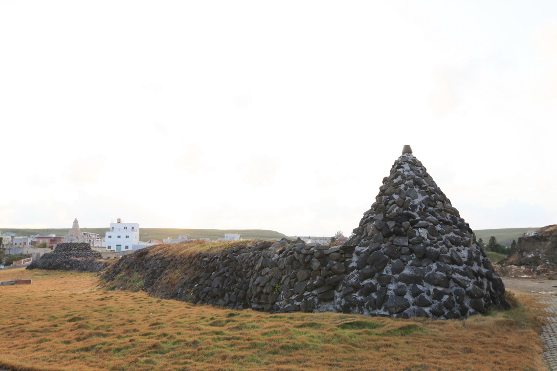 澎湖縣 鎖港南北石塔02