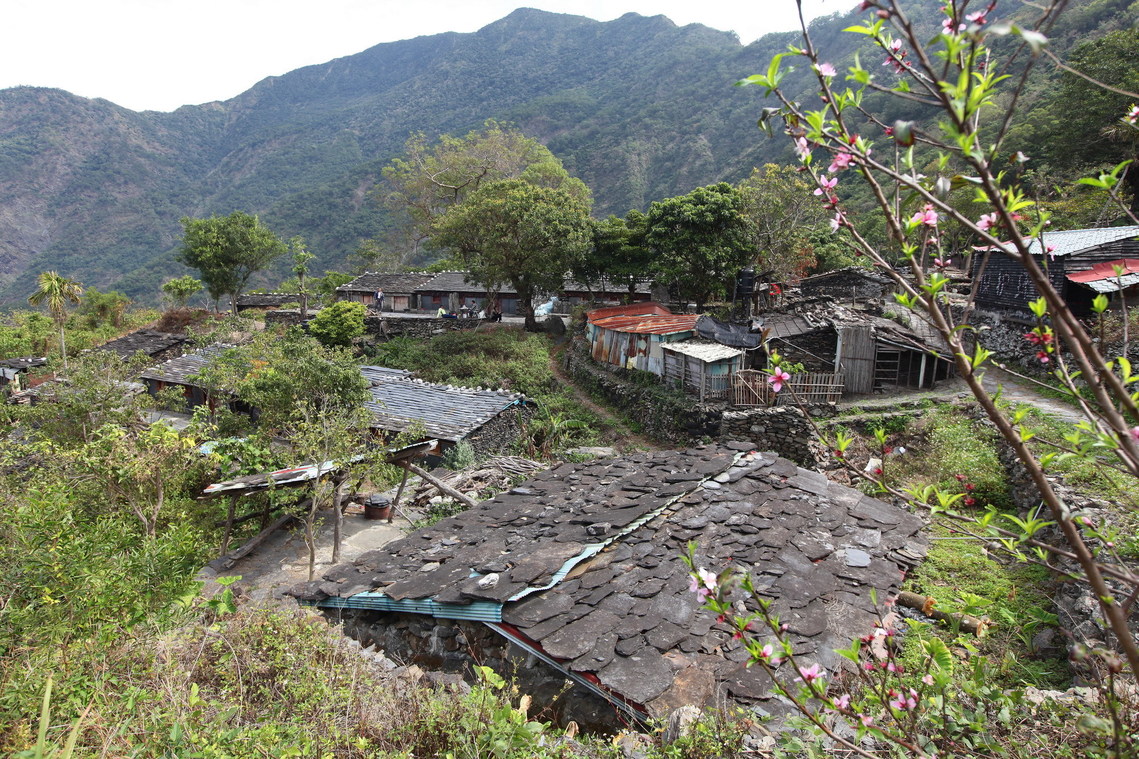 屏東縣 Tjuvecekadan(老七佳部落)石板屋聚落07