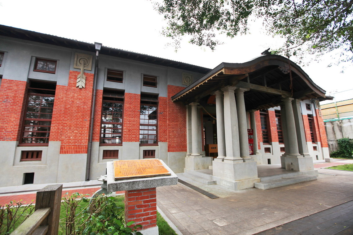 高雄市 武德殿01