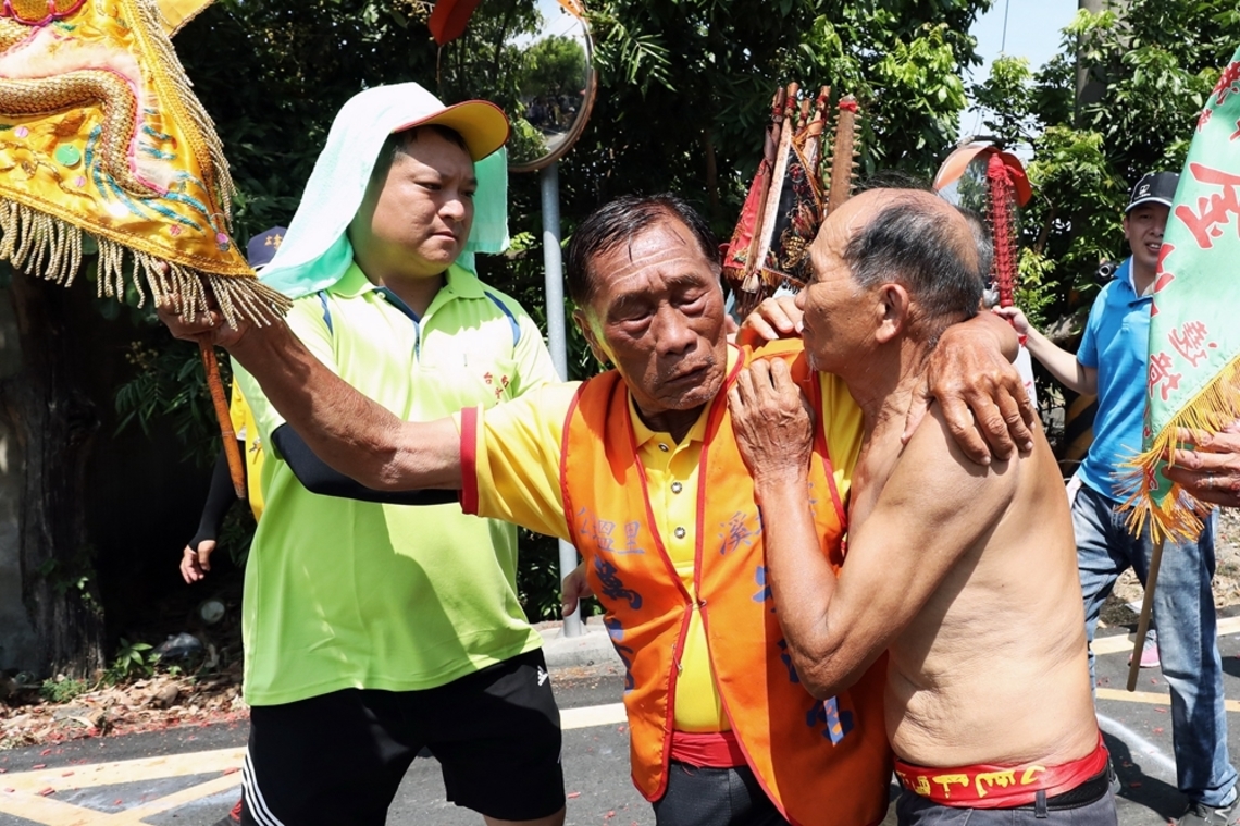 西港刈香l 尾日香89  百足真人蜈蚣陣