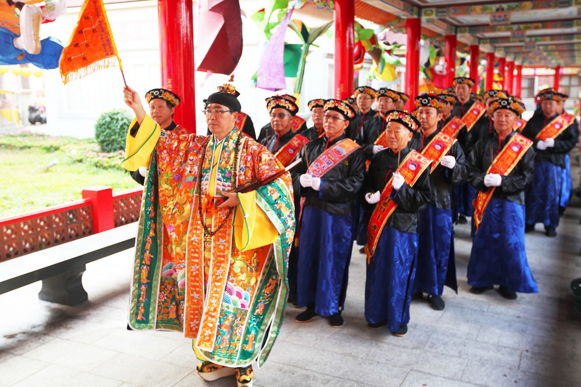 臺南市 南鯤鯓 羅天大醮23謝斗 謝燈  謝壇 行燈篙8