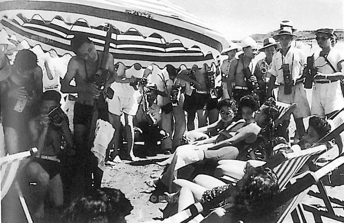 淡水沙崙海水浴場攝影比賽,鄧南光攝於1948年