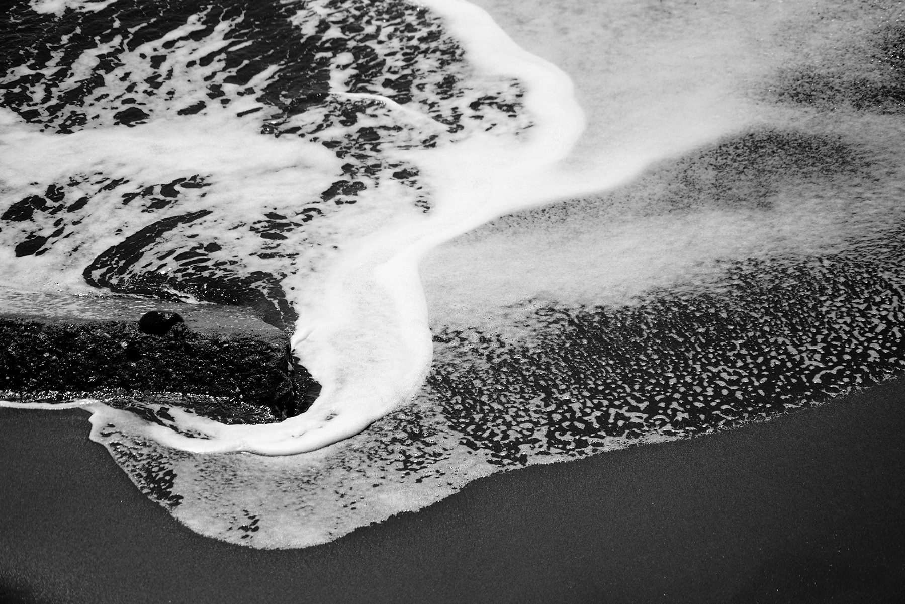 〈InsideOut | Chun Wei Shih Solo Exhibition 史俊威 個人攝影展〉