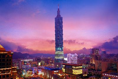 「打開畫匣子－美術在高雄」花花世界－何山龍攝影展