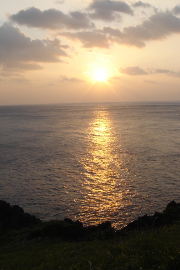 青青草原的夕陽