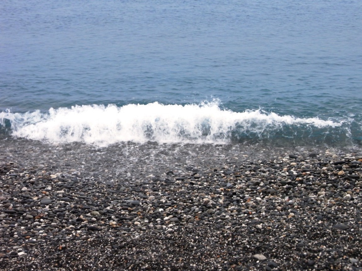 海浪啊！捲走我的思念吧！