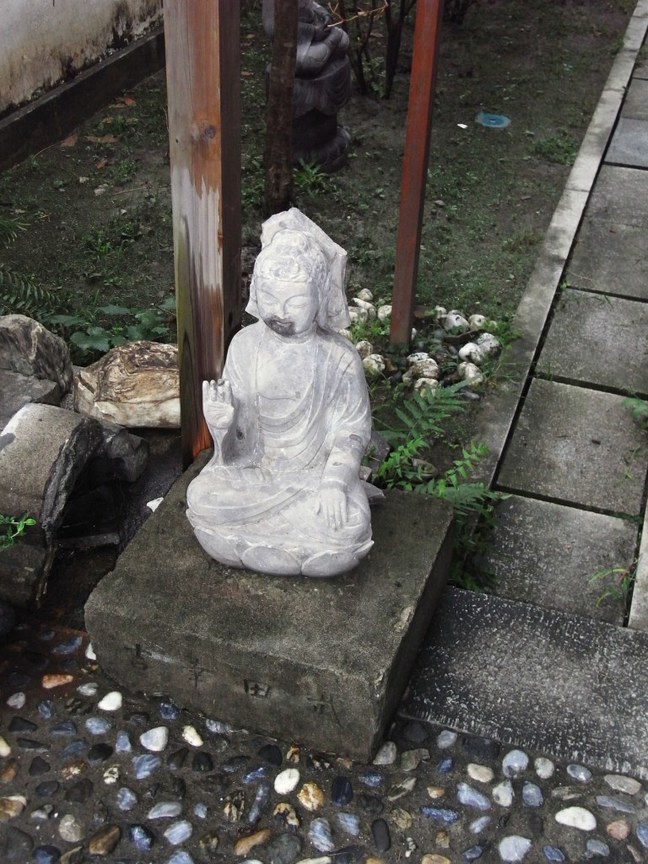 慶修院一角
