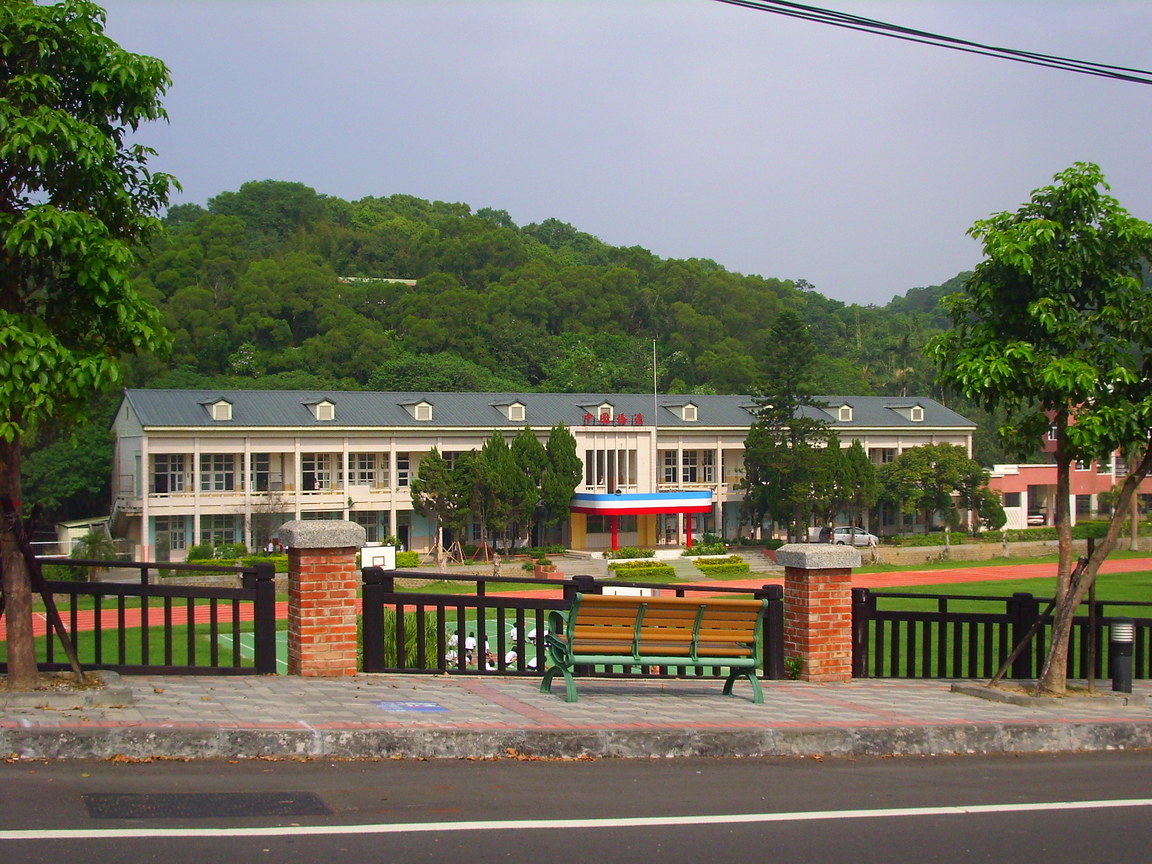造橋市區的某國小