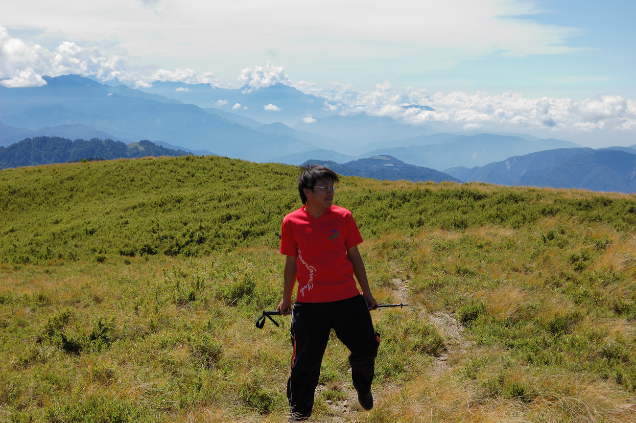 把登山杖當飛天掃把的哈利波特迷