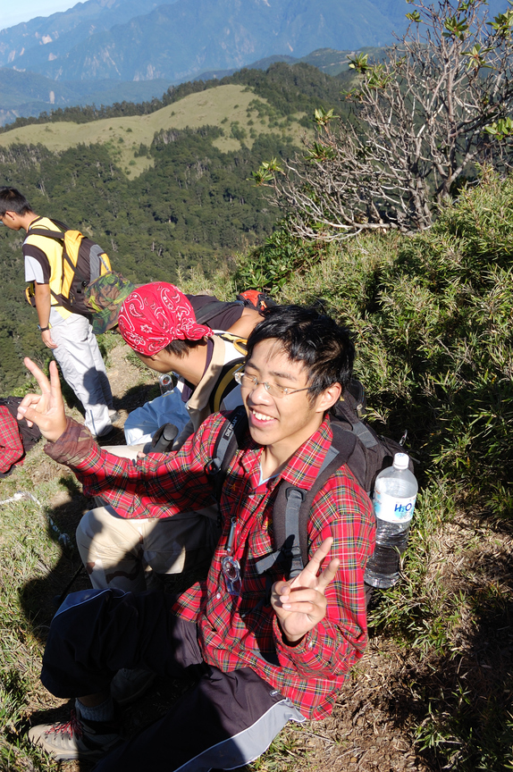 清晰版的領隊-趴趴