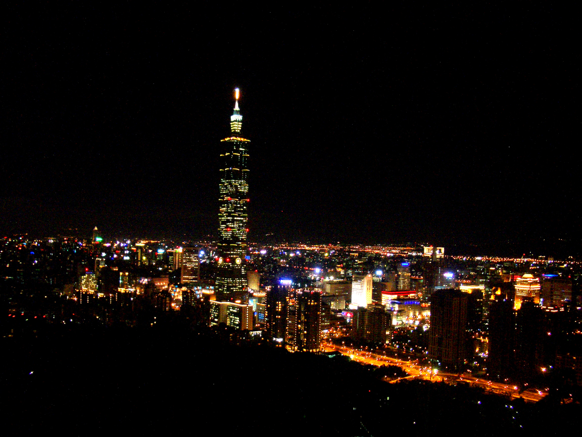 象山眺望一０一夜景