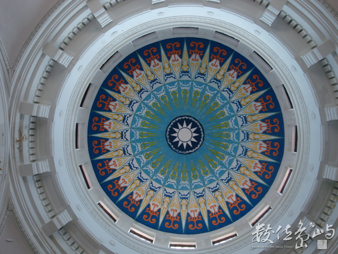 建功神社社殿？(3)