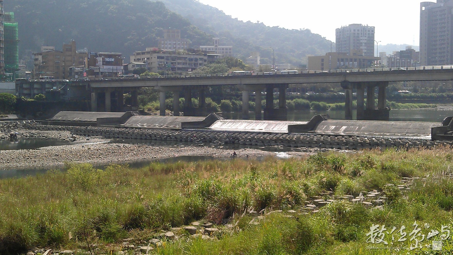2013年0316台北(新店溪)_25