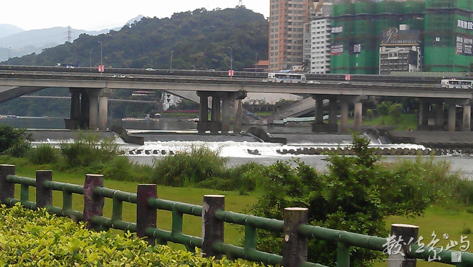 2013年0519台北(新店溪)_01