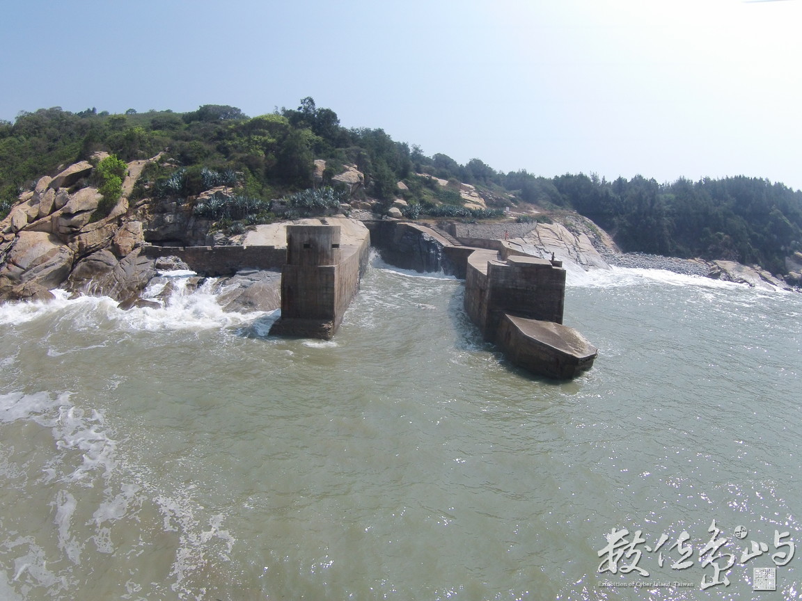 金門天眼部隊 20150713空拍金門翟山坑道後花園