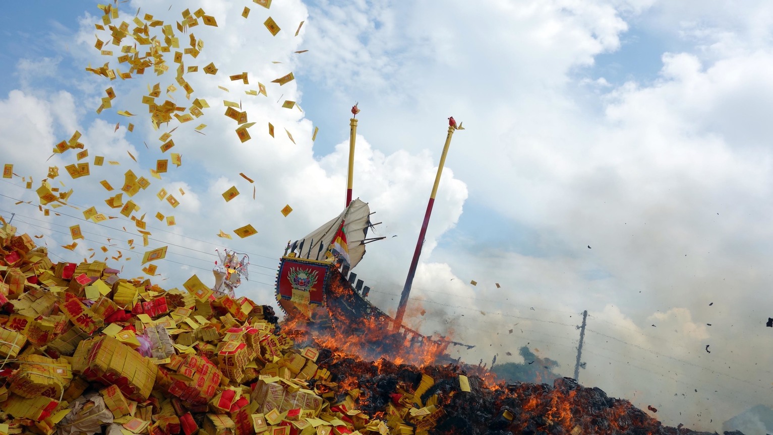 2015西港乙未香科燒王船