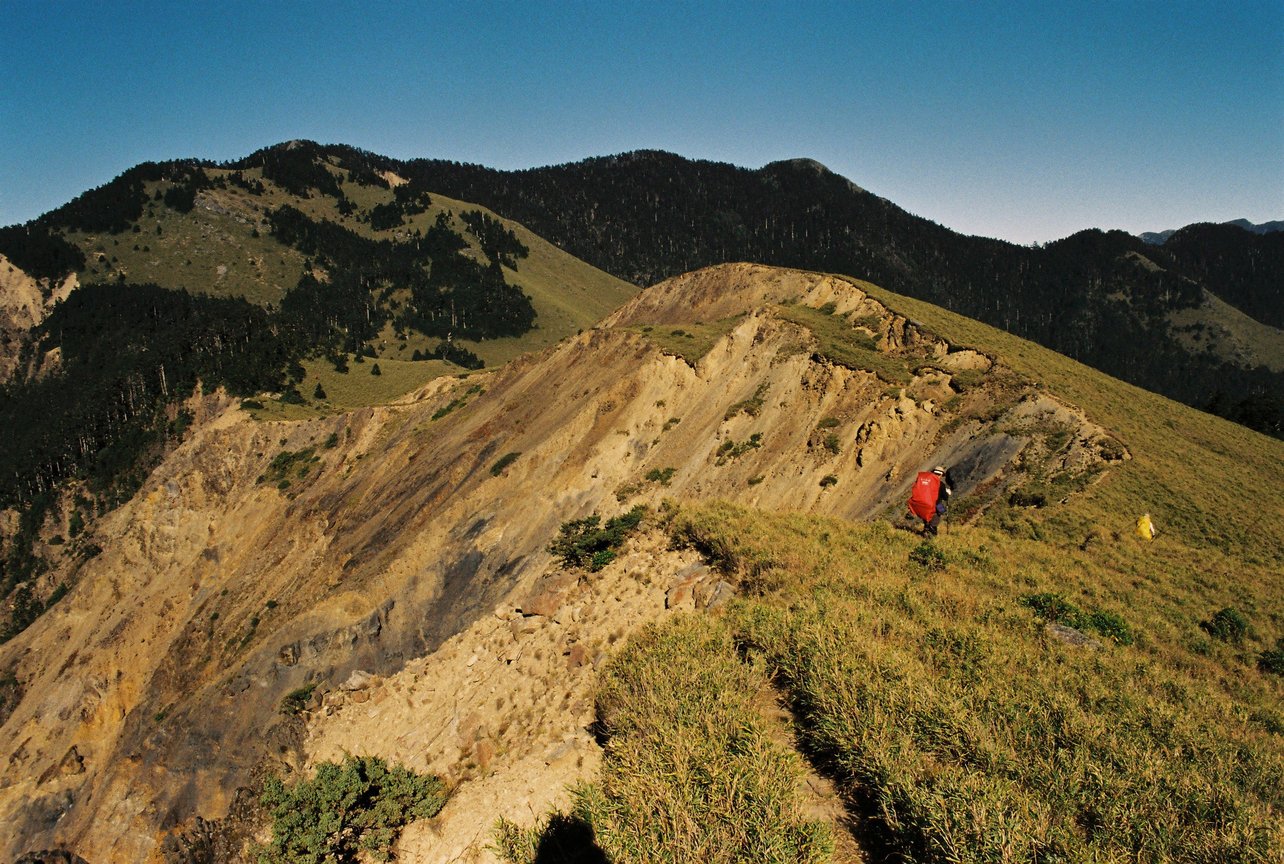 苗栗縣泰安鄉-大雪山北峰崩谷