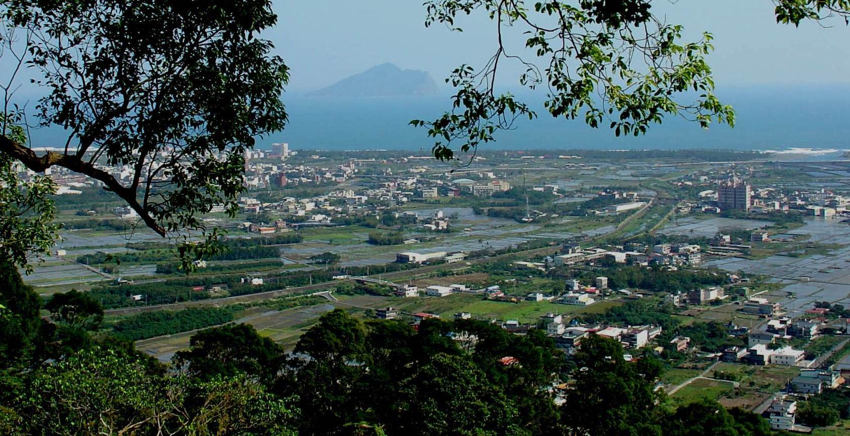 宜蘭縣頭城鎮-龜山遠眺