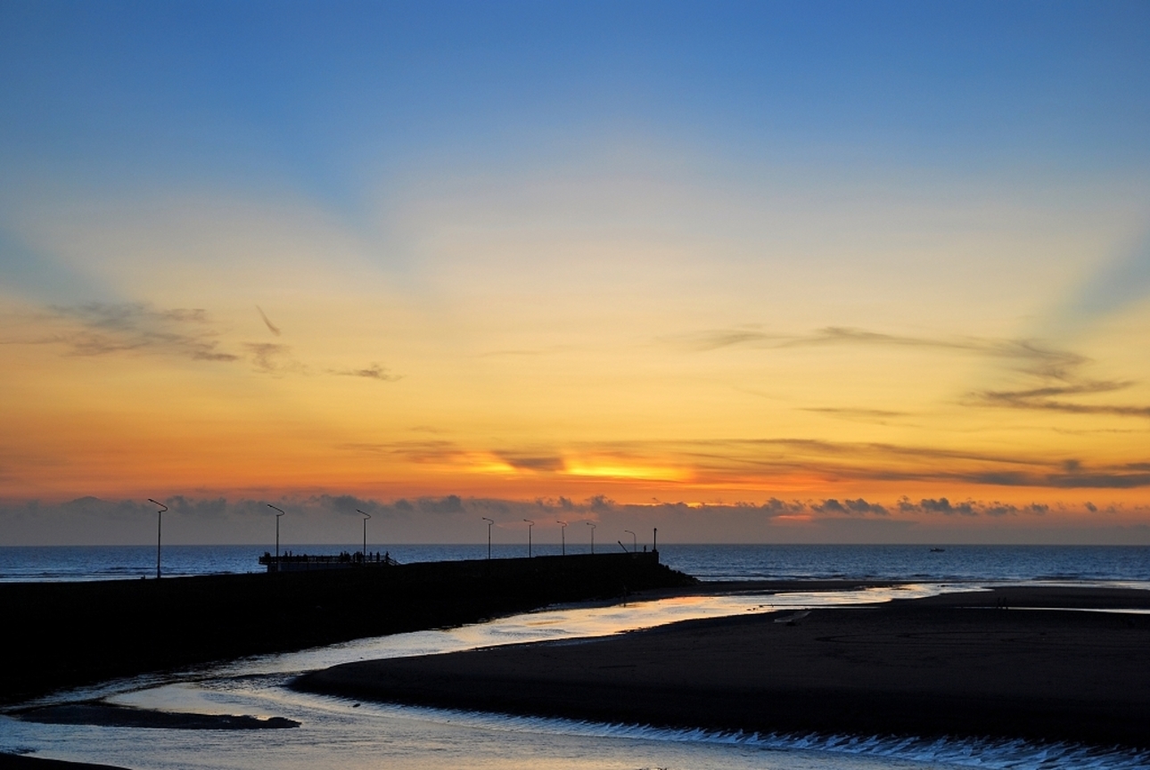 苗栗縣竹南鎮－龍鳳漁港
