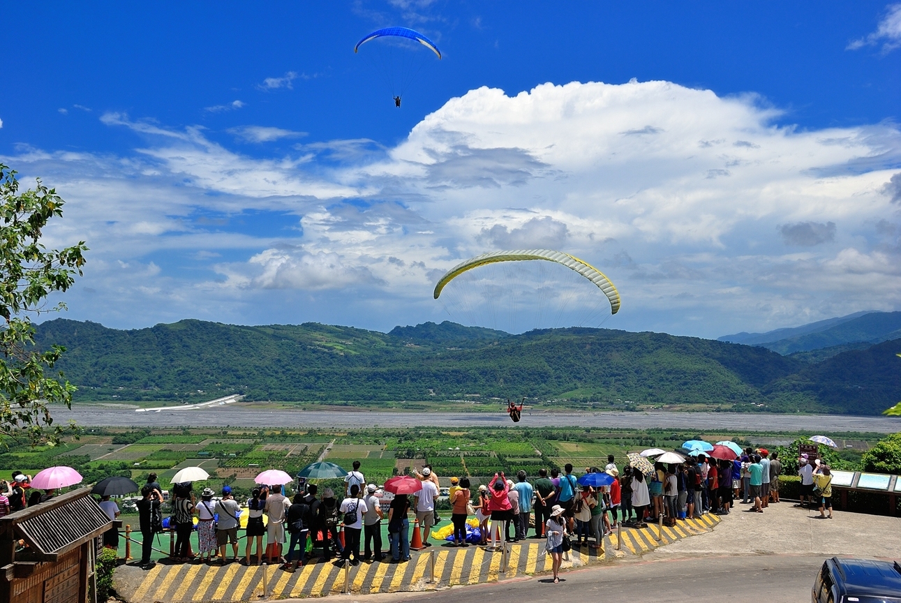 台東縣鹿野鄉-鹿野高台飛行傘6