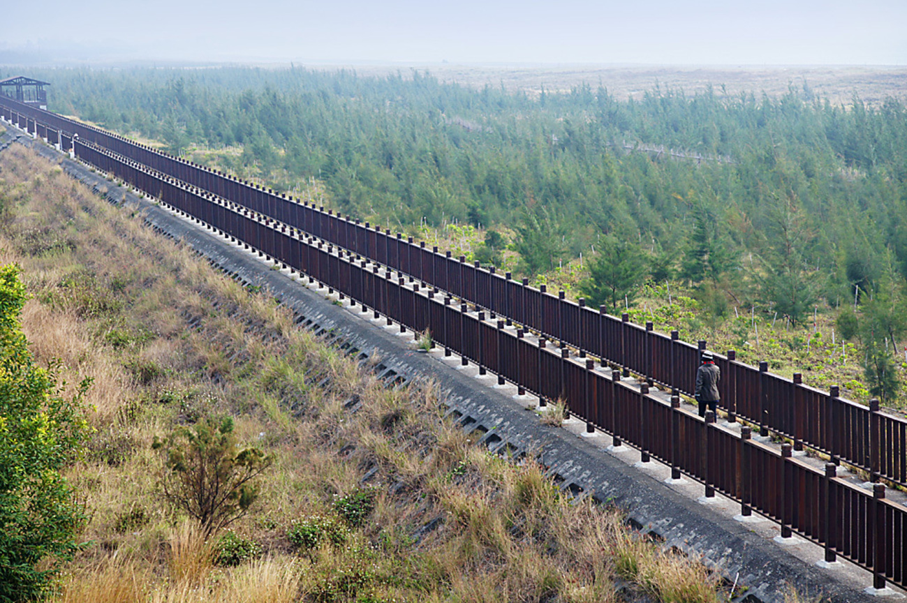 台南市南區-黃金海岸堤頂