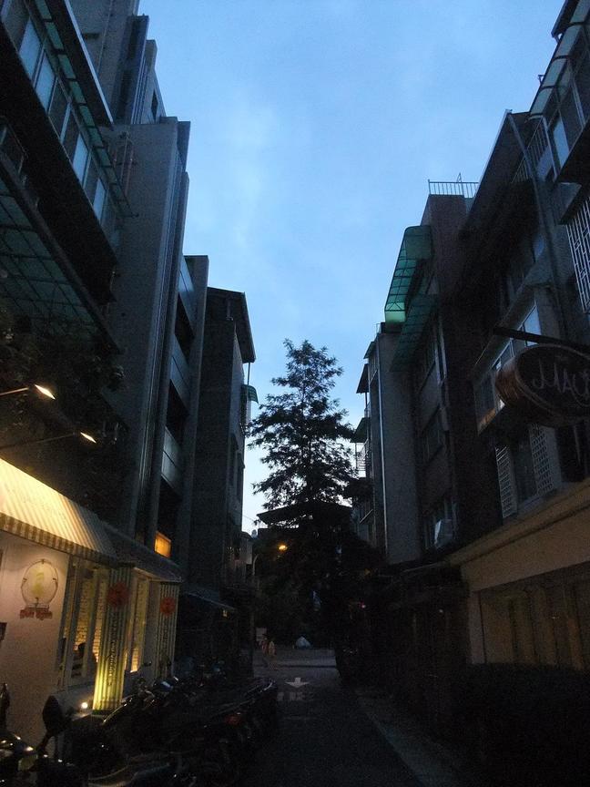 人文氛圍逸散的永康街傍晚