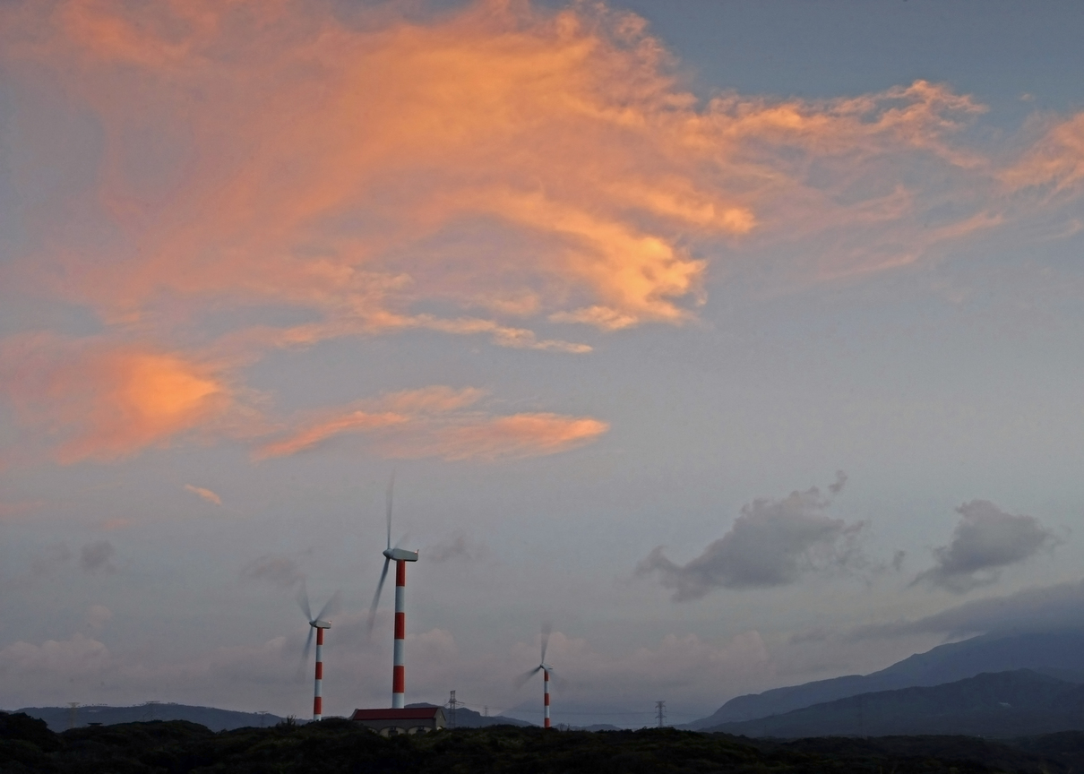 新北市石門區-風力發電站夕景