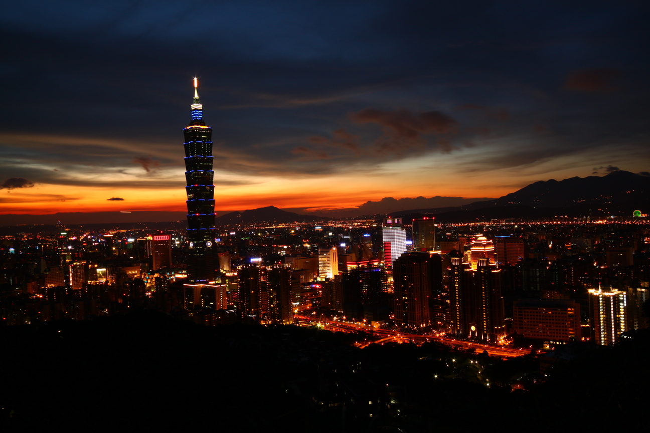 台北市信義區-象山遠眺101