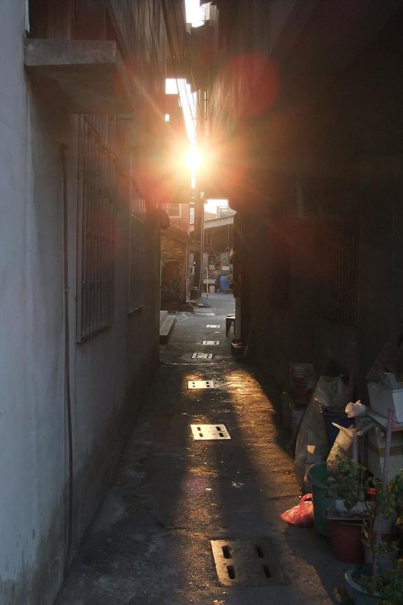 茄萣的日落歸巷